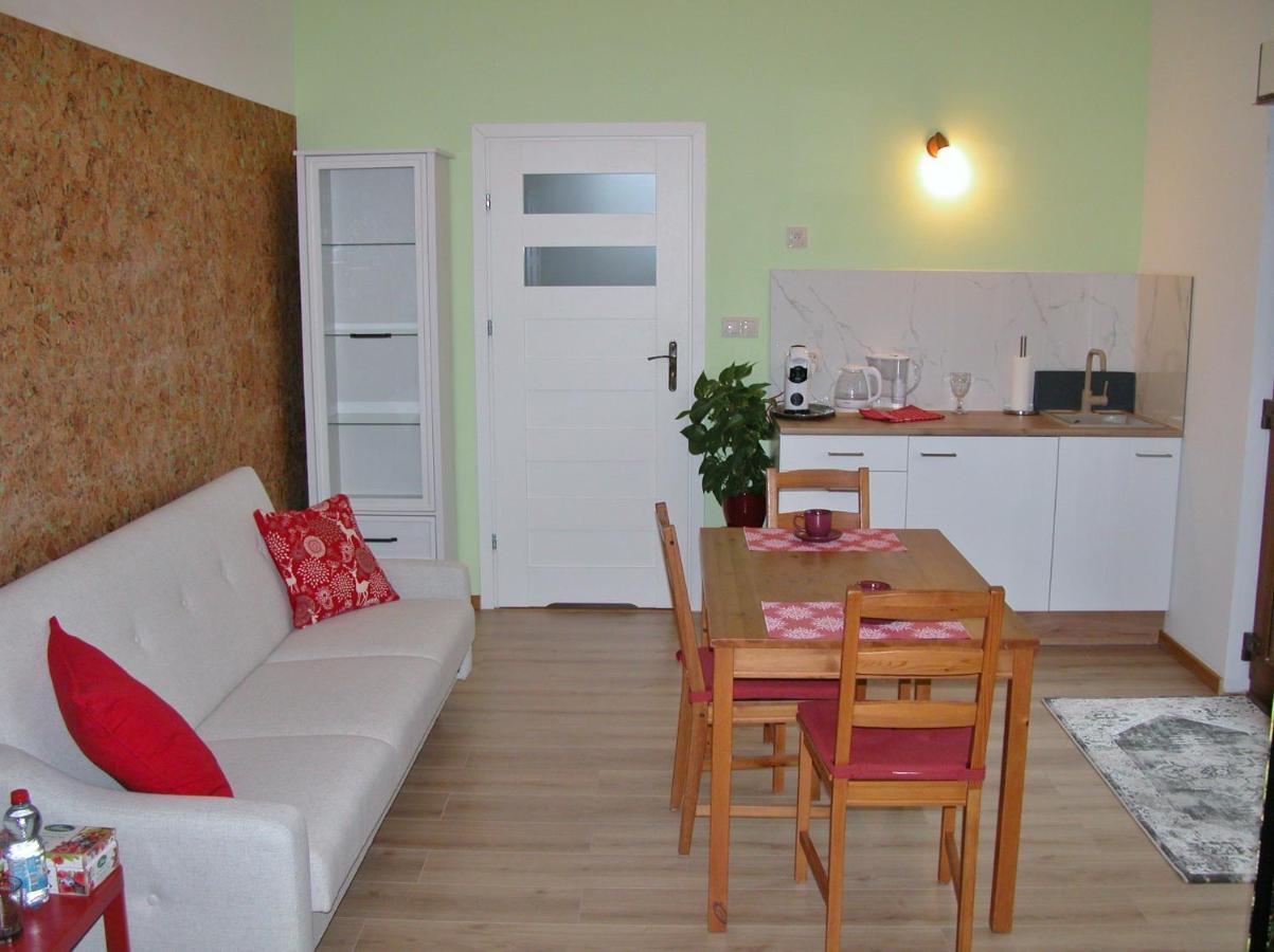 Apartament Pod Sleza - U Marzeny Apartment Sulistrowice Exterior photo